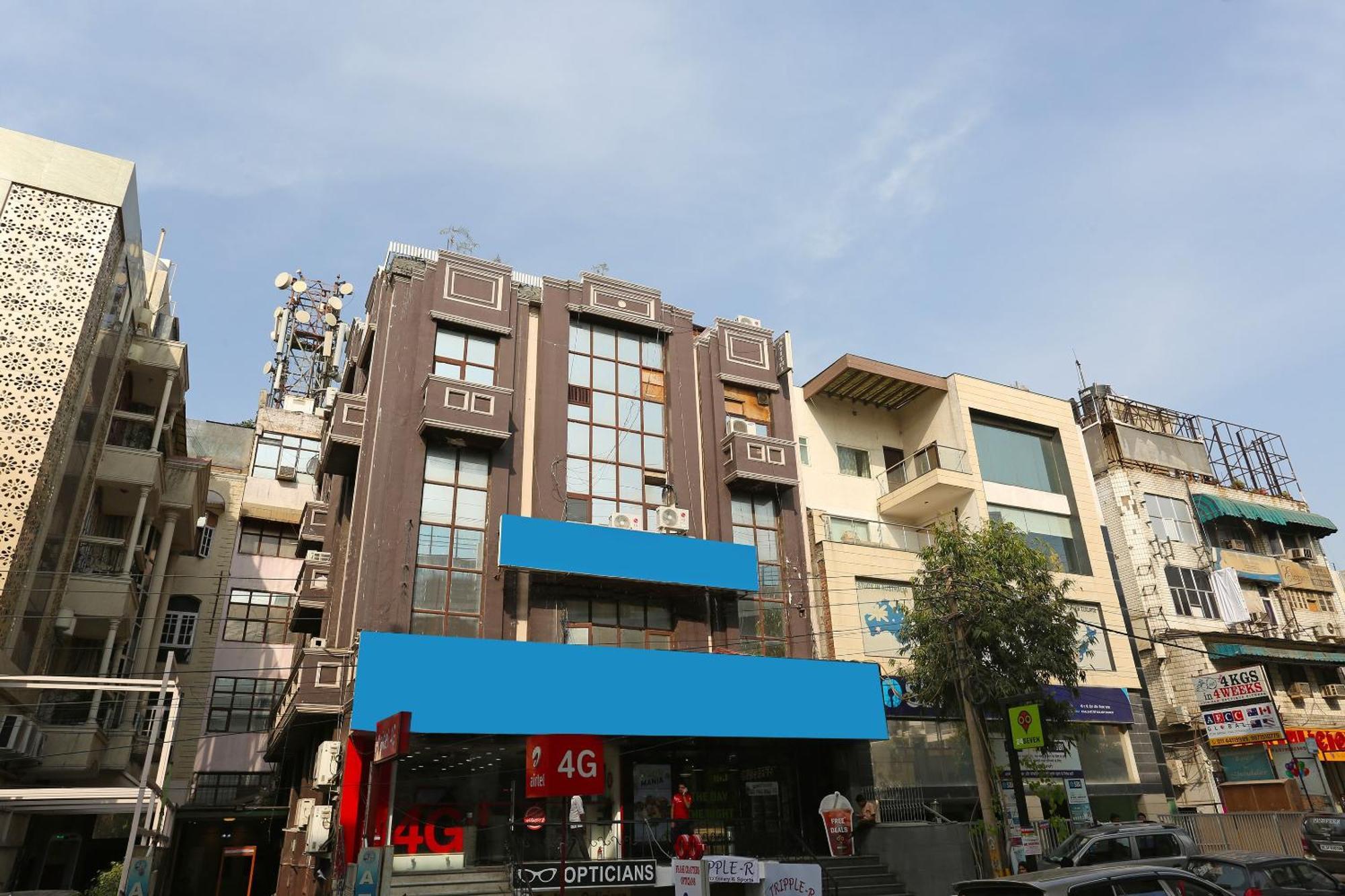 Oyo Flagship Hotel F Five New Delhi Exteriör bild